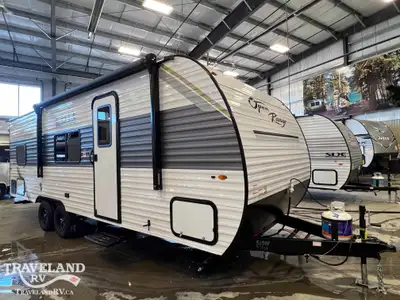 Get your reusable and affordable vacation in your Traveland RV. Our RV’s have all the comforts of ho...