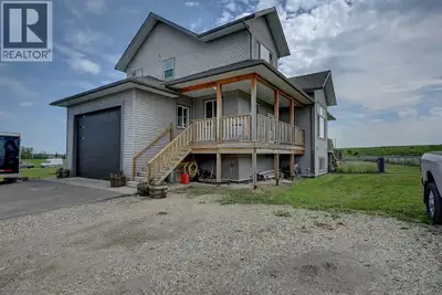 Experience the perfect blend of luxury, space, and convenience in this stunning 5-bedroom acreage ho...
