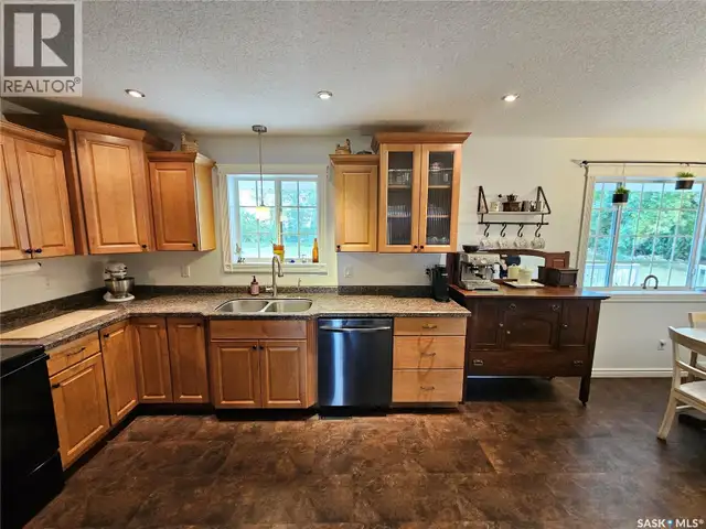 Redvers South Acreage. Antler Rm No. 61, Saskatchewan in Houses for Sale in Regina - Image 24