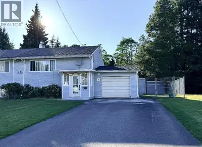 Welcome to this beautifully updated 3-bedroom, 2-bathroom half duplex offering comfort, style, and c...