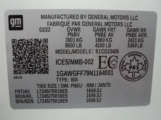 2022 Chevrolet Express 2500 LT RWD 6.6L8cylGas 12Passenger 135"W in Cars & Trucks in Brantford - Image 34