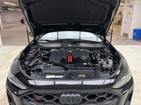 Save over $15,300 from new on this accident-free, low KM, locally owned 2025 Audi S5 Sportback that... (image 9)