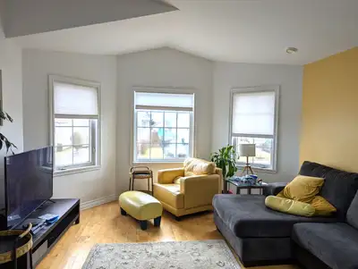 25-050 Marvellous home in Eastern Passage