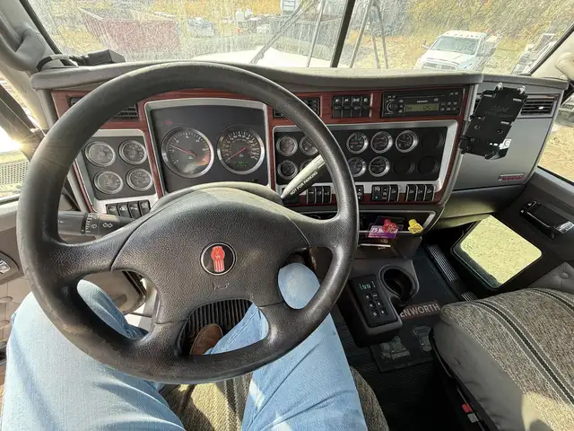 2007 KENWORTH C500 in Heavy Trucks in Saskatoon - Image 15