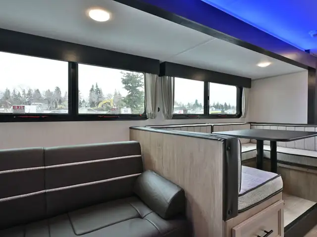 2026 GREY WOLF 27GHBL in Travel Trailers & Campers in St. Albert - Image 18