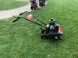 Toro 21" 99cc 2-in-1 (58604) Tiller/Cultivator in Lawnmowers & Leaf Blowers in Belleville - Image 4