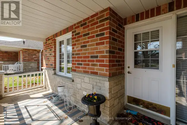 8 - 275 HURON STREET Clearview (Stayner), Ontario in Houses for Sale in Oakville / Halton Region - Image 7