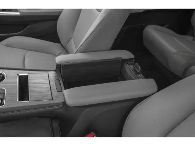 2026 Toyota Sienna XLE 8-Passenger in Cars & Trucks in Markham / York Region - Image 12
