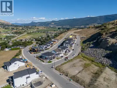 Presenting Lot 1, a prime opportunity to secure an executive homesite in the highly regarded Morning...