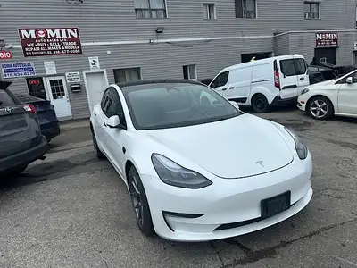 Standard Range RWD, Navigation, Backup Camera, Bluetooth, Power Locks, Power Windows, Alloy Wheels,...