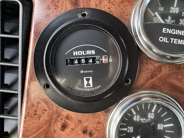 2005 PETERBILT 378 in Heavy Trucks in Saskatoon - Image 21