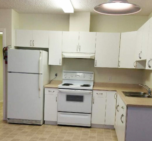 Bompas Place Apartments - 1 Bedroom 1 Bath Apartment for Rent in Long Term Rentals in Yellowknife - Image 2