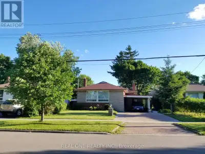Truely high demand area, close to Scarborough Town Centre, future subway station, minutes driving to...