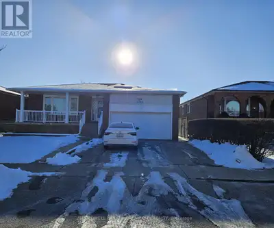 2 BED - 7388 FINERY CRESCENT E Mississauga (Malton), Ontario