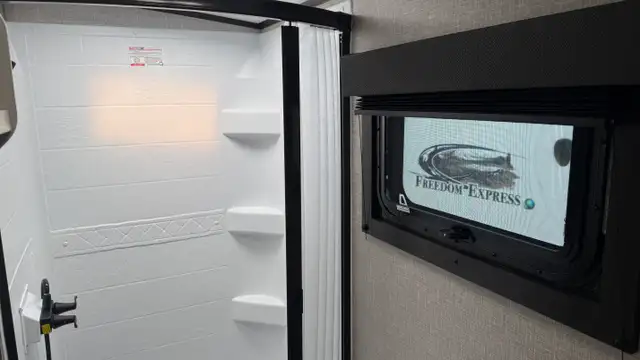 2022 Jayco WHITEHAWK 29 BH in Travel Trailers & Campers in St. Albert - Image 44