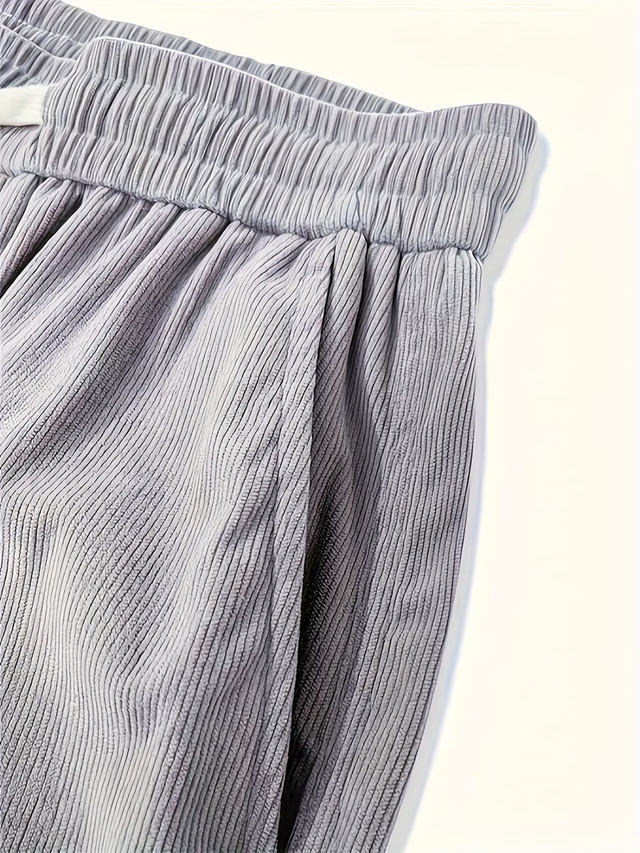 Men's Corduroy Straight Casual Trousers in Men's in Mississauga / Peel Region - Image 11