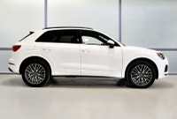 Traction intégrale Audi quattro / Modèle Komfort avec l'Ensemble Canada Edition / Roues 19 pouces /... (image 5)