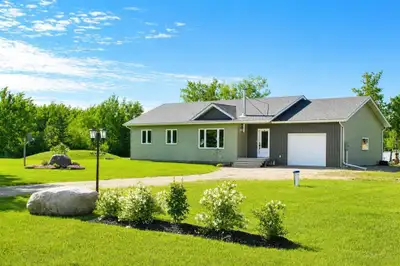 R06//Richer/Welcome to this immaculate 2018-built bungalow offering 1,258 sq. ft. of beautifully mai...