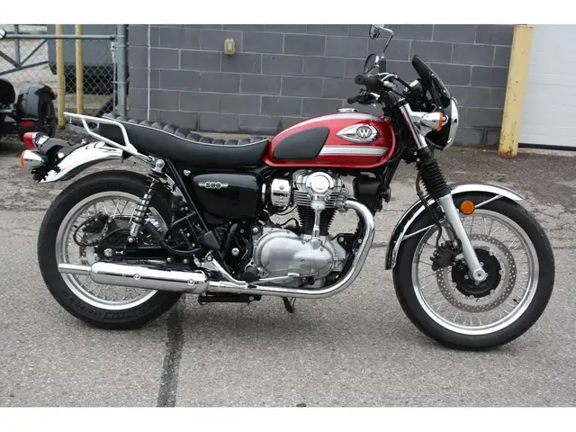 2022 Kawasaki W800 CLASSIC MEETS NEW AGE in Street, Cruisers & Choppers in Guelph - Image 6