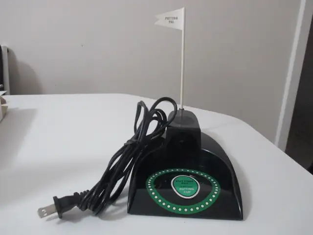 Electric Putting Cup in Golf in Winnipeg - Image 6
