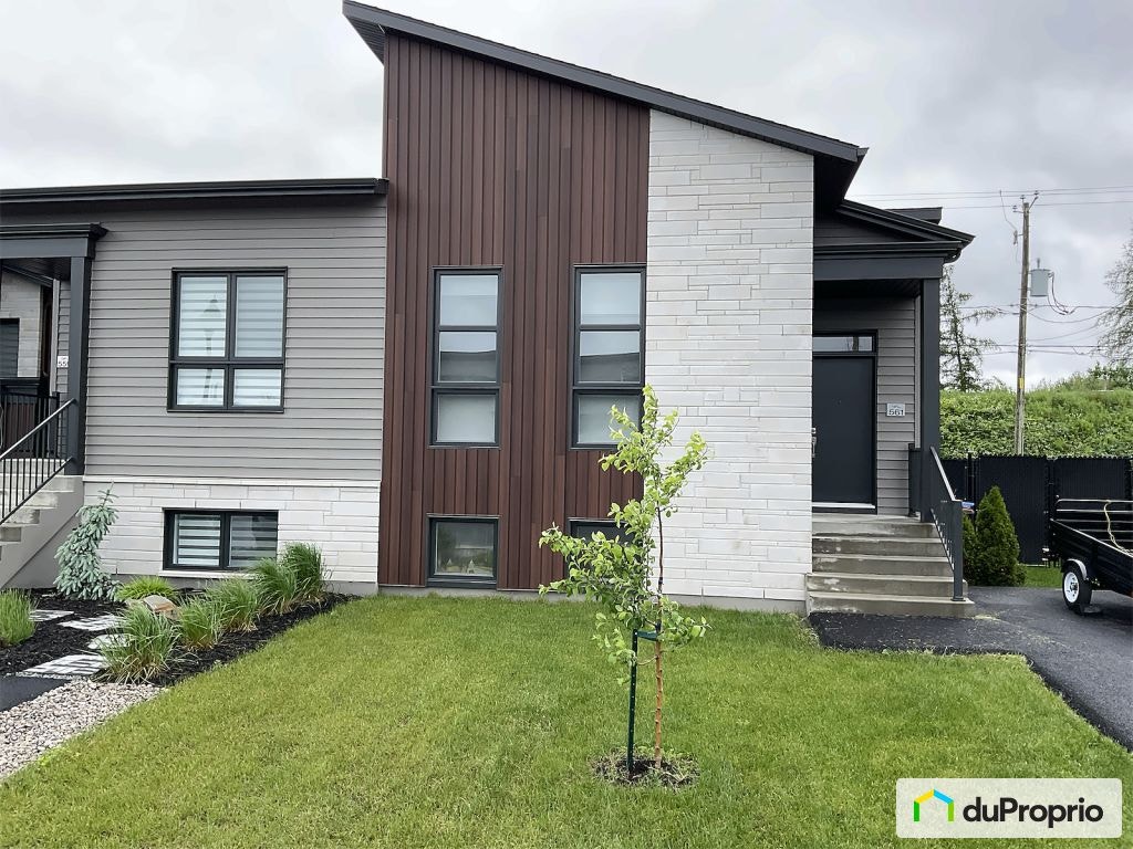 $499,000 - Townhouse for sale in Granby — photo 2