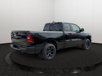 SPECIAL OFFER! Cloth Bucket Seats, Remote Start System, 8.4 Touchscreen Display, Apple Carplay, Goog... (image 3)
