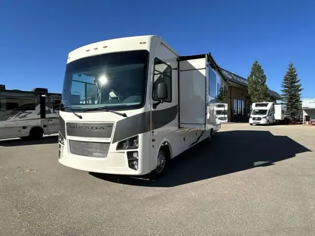 2022 Coachmen RV Mirada 35ESF in RVs & Motorhomes in Red Deer - Image 31