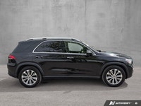 *CLEAN CARFAX, MOONROOF, LEATHER, ATRICO MANMADE LEATHER UPHOLSTERY.. * Featuring the twin 12.3-inch... (image 6)