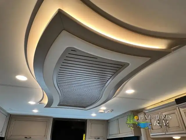 2023 Newmar Kountry Star 4037 Diesel Pusher 360 h.p. in RVs & Motorhomes in Moncton - Image 19