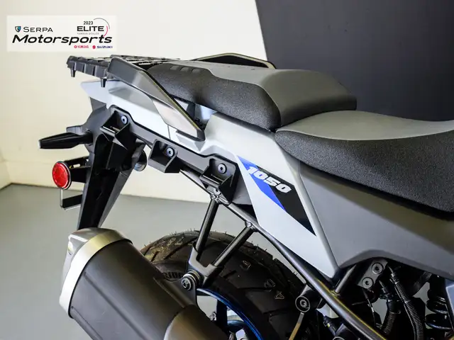 2024 Suzuki V-Strom 1050 ABS in Street, Cruisers & Choppers in Markham / York Region - Image 8
