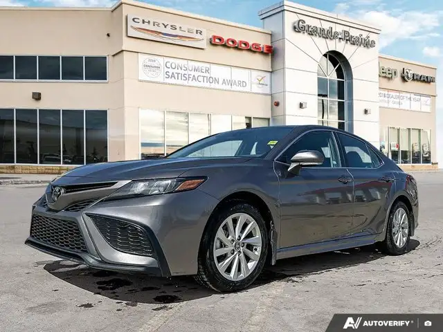 2023 Toyota Camry SE | Heated Seats | Back up Camera