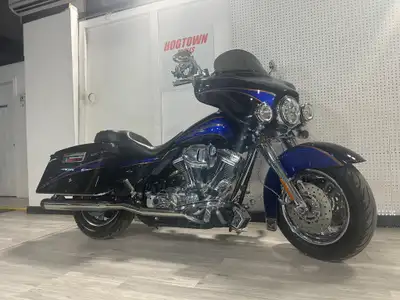 2004 CVO Electra Glide, True Dual Rineharts, Kuryakyn Hypercharger Breather, 14" Paul Yaffe Bars, Ho...