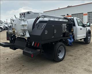 New 2024 Ford F550 Low Profile Septic Truck in Heavy Trucks in Red Deer - Image 2