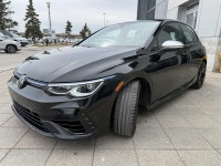 Humberview Volkswagen on the Queensway Get ready to experience the ultimate hatchback! The 2024 Volk... (image 2)