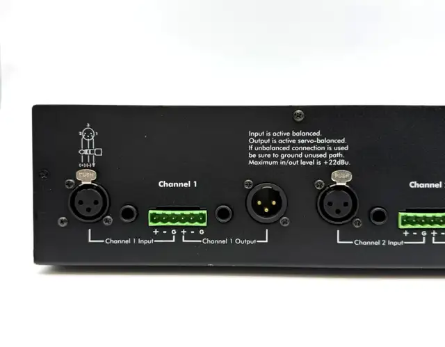 Ashly GQX-1502 Dual 15-Band Stereo Graphic Equalizer - $169 in General Electronics in Mississauga / Peel Region - Image 8