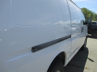 Built to handle hard work with proven simplicity, this 2024 GMC Savana Cargo Base is a practical ful... (image 3)