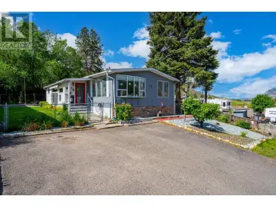 Huge Price Reduction in order to compensate for higher pad rental fees in this park. Spacious & Well...