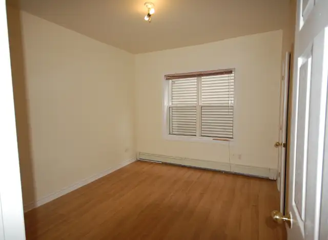 4 Bedroom 2 Bath Apartment West End Halifax September 2025 in Long Term Rentals in City of Halifax - Image 13