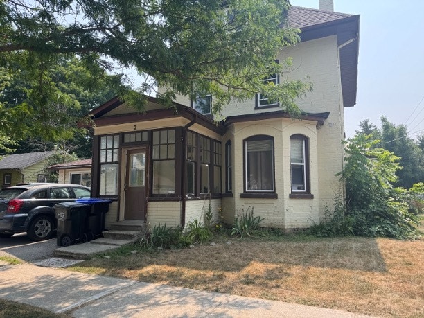 3 Nelson St. E. Unit 1 + Alliston 1