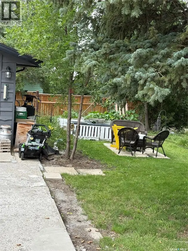 201 4th AVENUE SE Eston, Saskatchewan in Houses for Sale in Swift Current - Image 4