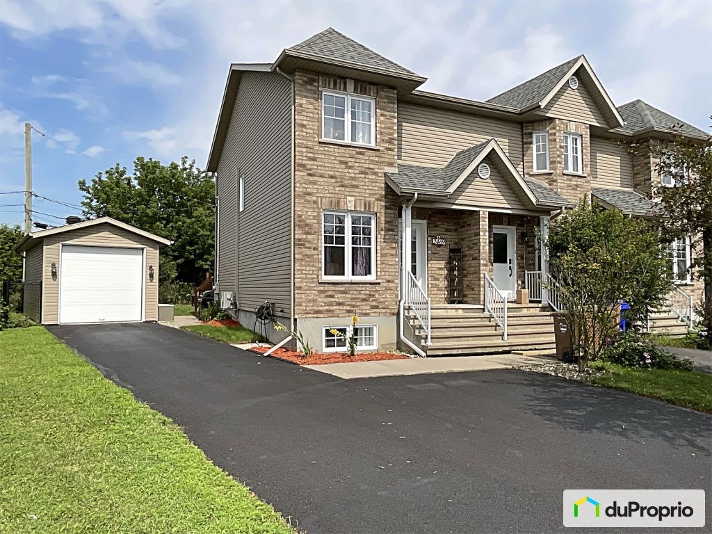 $499,900 - Townhouse for sale in Marieville — photo 1