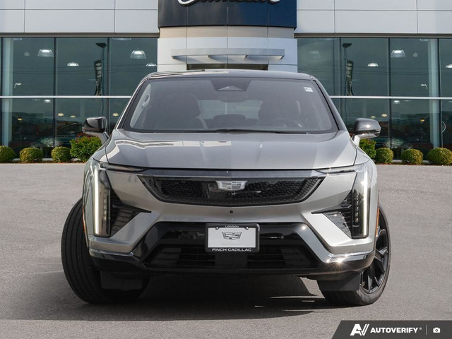 2025 Cadillac OPTIQ Sport in Cars & Trucks in London - Image 2