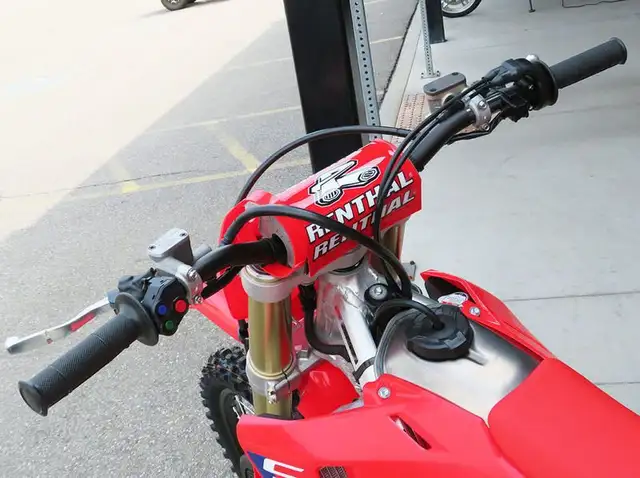 2026 Honda CRF450R in Dirt Bikes & Motocross in Cambridge - Image 14