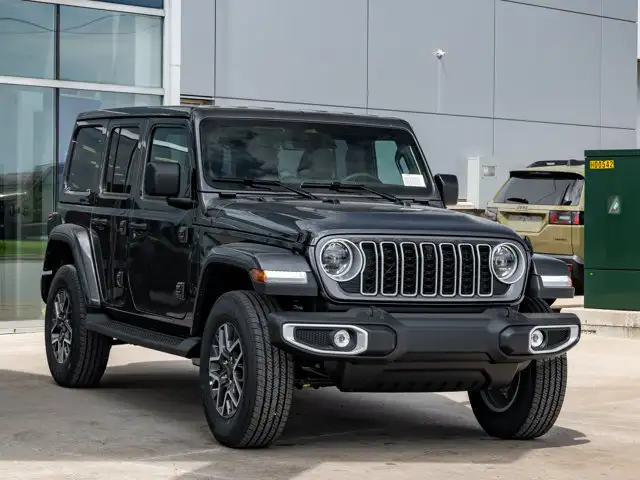 2026 Jeep Wrangler Sahara in Cars & Trucks in Barrie - Image 13