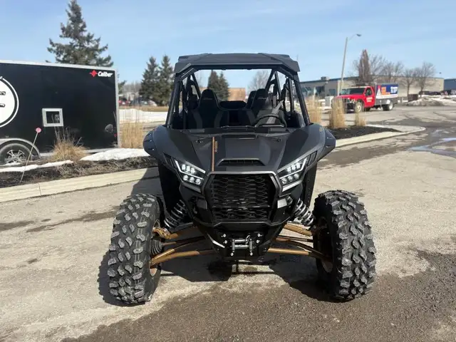 2024 Kawasaki Teryx KRX® 4 1000 eS SE - Metallic Flat Raw Grayst in ATVs in Markham / York Region - Image 9