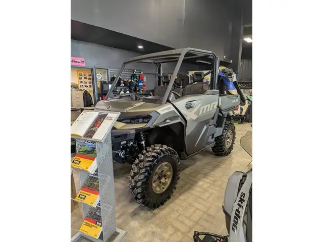 2026 Can-Am DEFENDER XMR HD11 HALF DOORS in ATVs in Sarnia - Image 2