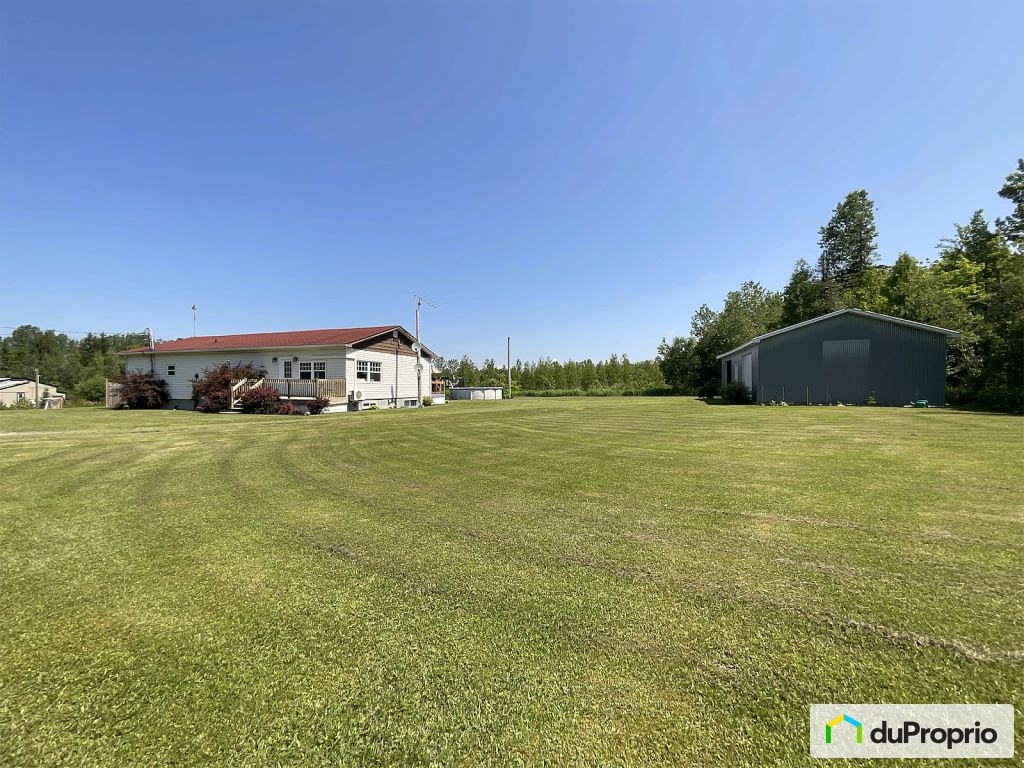 $489,000 - Duplex for sale in Stoke — photo 3