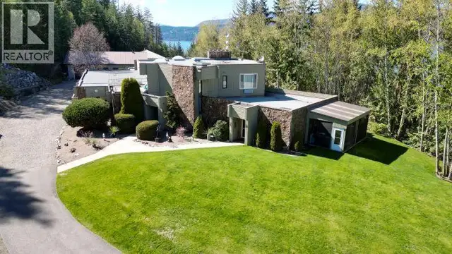 2924 Eagle Bay Road Unit# 1 to 5 Blind Bay, British Columbia in Condos for Sale in Kamloops - Image 3