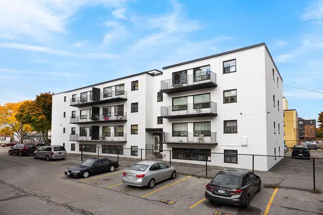 2 Bedroom Apartment for Rent - 877 Kennedy Road in Long Term Rentals in City of Toronto - Image 10