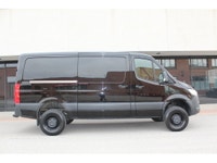 RARE FIND 4X4 WITH LOW ROOF!!! 2021 MERCEDES SPRINTER 2500 -- 144 - LOW ROOF -- 4X4 WITH LOW RANGE O... (image 3)